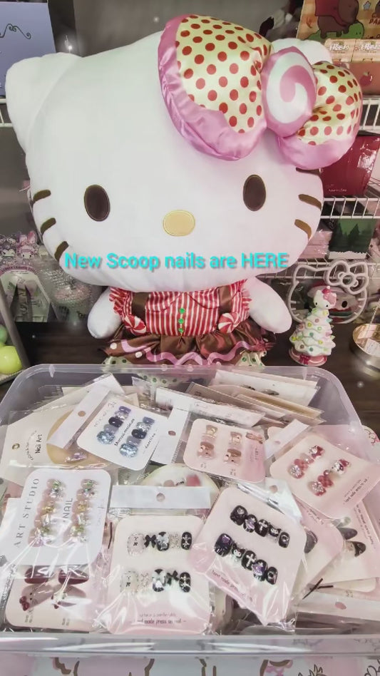 Press on Nail mystery scoop