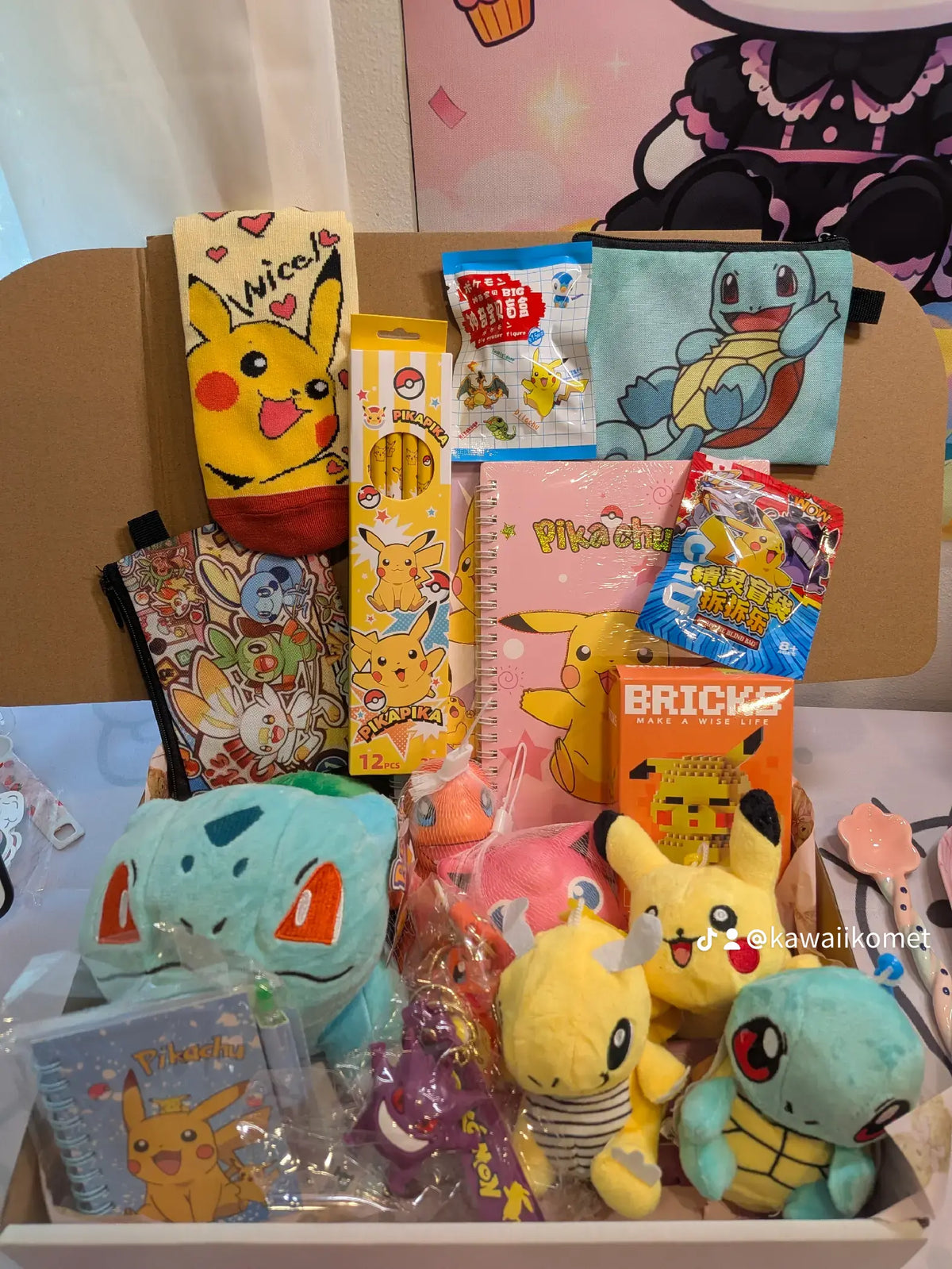 Pokémon Mystery Box